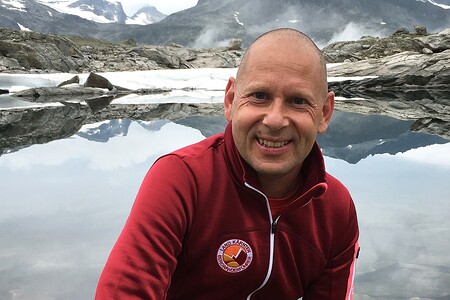 Leiter des Referats für Tourismusseelsorge der Diözese Gurk und Vorsitzender des Arbeitskreises Tourismuspastoral der Katholischen Kirche Österreichs – Bereich 'Pilgern in Österreich'
