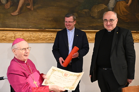 Graz: Feier für Bischof Kapellari im Zeichen von Dank und Segen